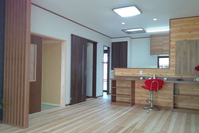 リビングダイニング1